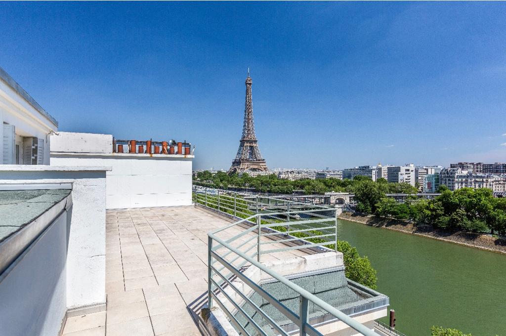 Paris rooftop Eiffel tower view